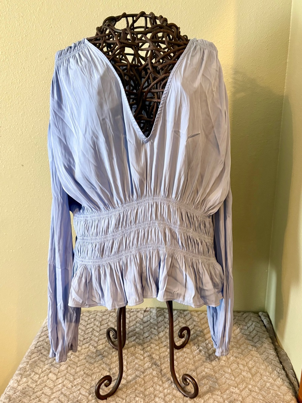 Universal Thread Light Blue Smocked V-Neck Peplum Blouse